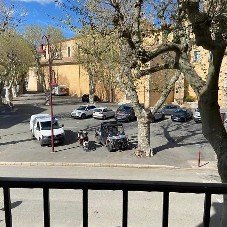 Très beau appartement au centre historique de Riez Esterno foto